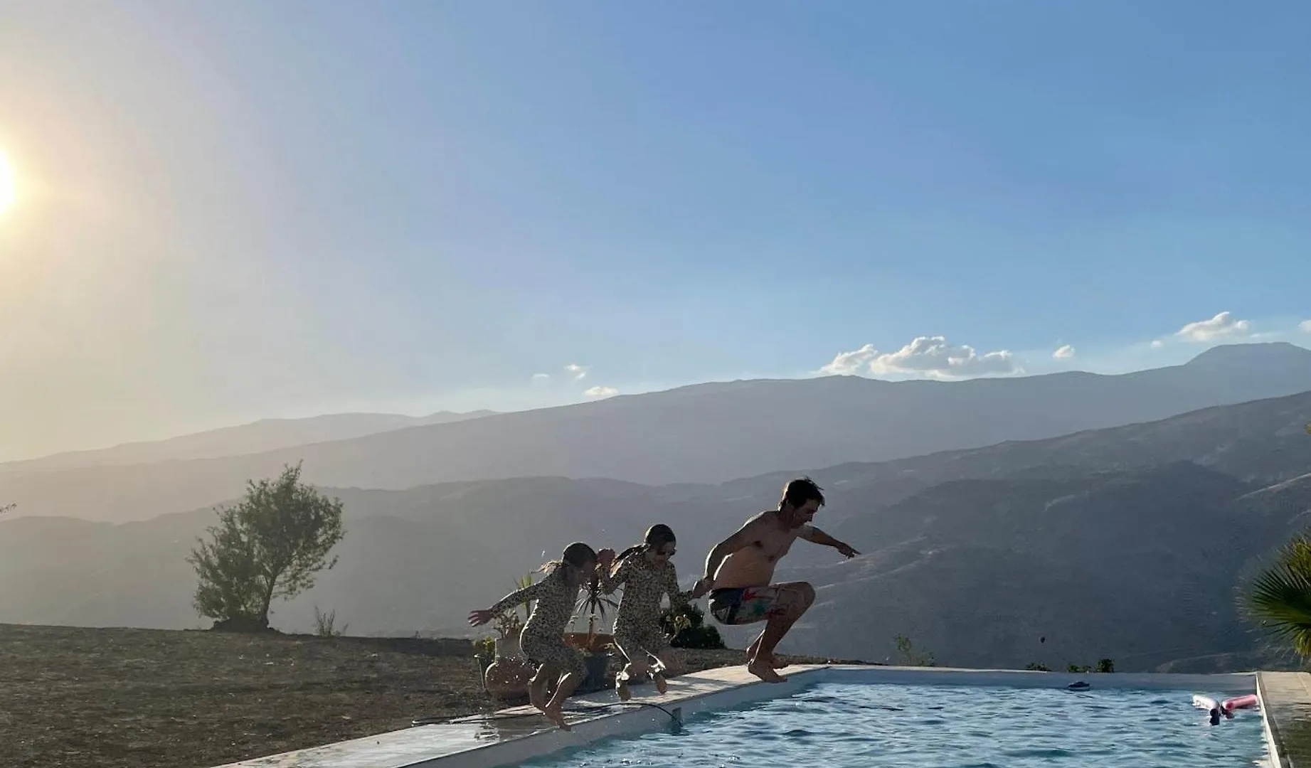 Entire Vineyard Villa With Pool Lobras